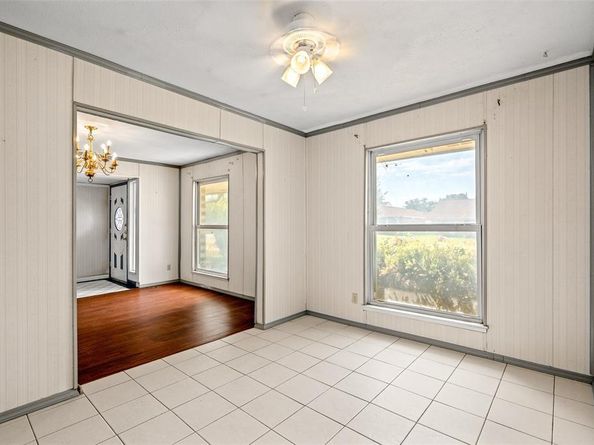 3131  Lockmoor Lane , Dallas Texas 75220