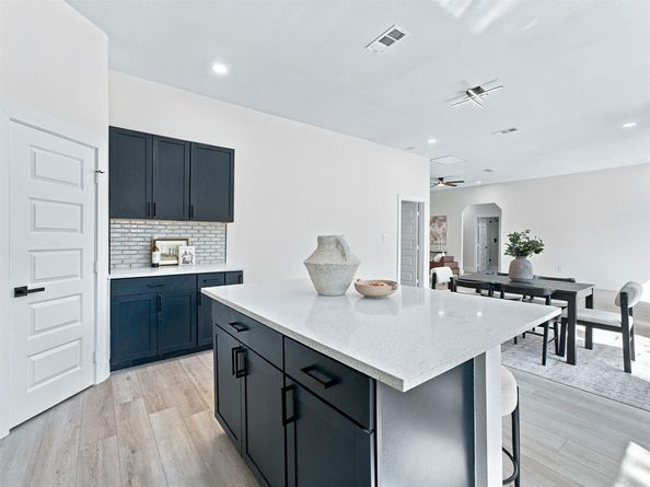 507  Staffordshire Drive , Irving Texas 75061