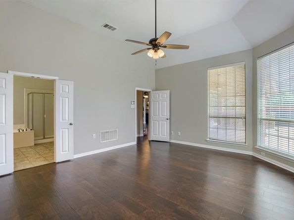 6919  Navigation Drive , Grand Prairie Texas 75054