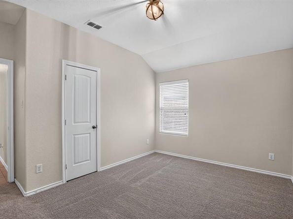 436  Cameron Hill Point , Fort Worth Texas 76134