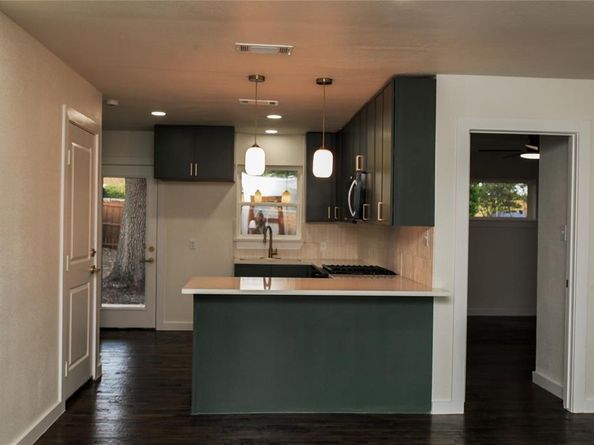 816  Kirkwood Drive , Dallas Texas 75218