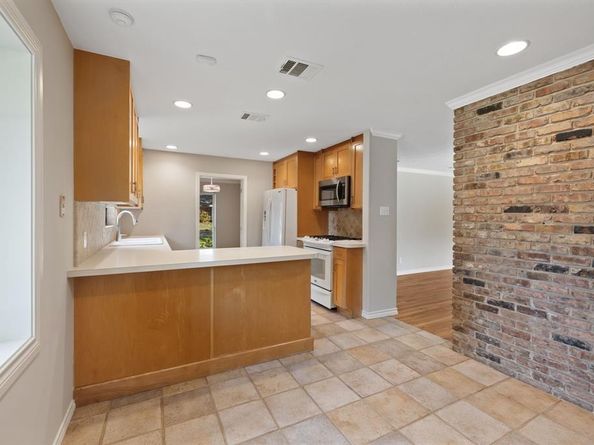 833  Chadwick Place , Richardson Texas 75080