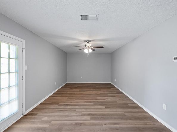 5616  Burton Avenue , Fort Worth Texas 76119