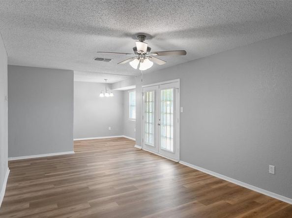 5616  Burton Avenue , Fort Worth Texas 76119