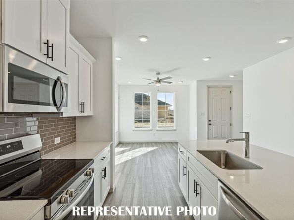 4703  Stirring Pathway , Haltom City Texas 76117