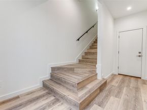 1771  Novela Way , Dallas Texas 75215