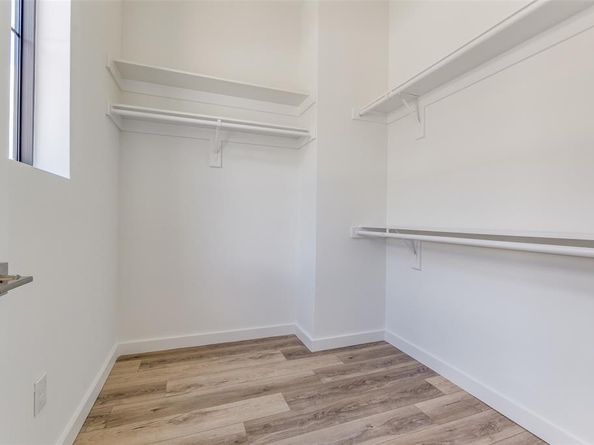 1771  Novela Way , Dallas Texas 75215