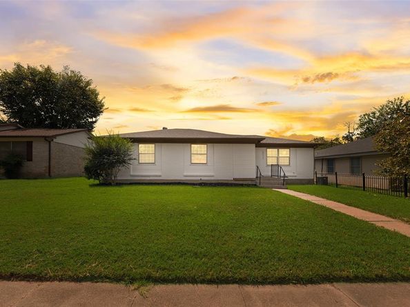 10038  Mesita Drive , Dallas Texas 75217