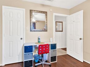 2920  Cripple Creek Trail , Grapevine Texas 76051