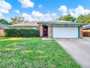 2920  Cripple Creek Trail , Grapevine Texas 76051