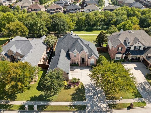 1377  Gladewater Drive , Frisco Texas 75033