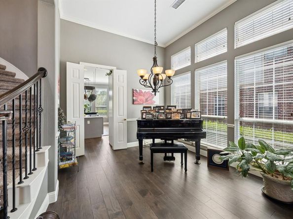 1377  Gladewater Drive , Frisco Texas 75033