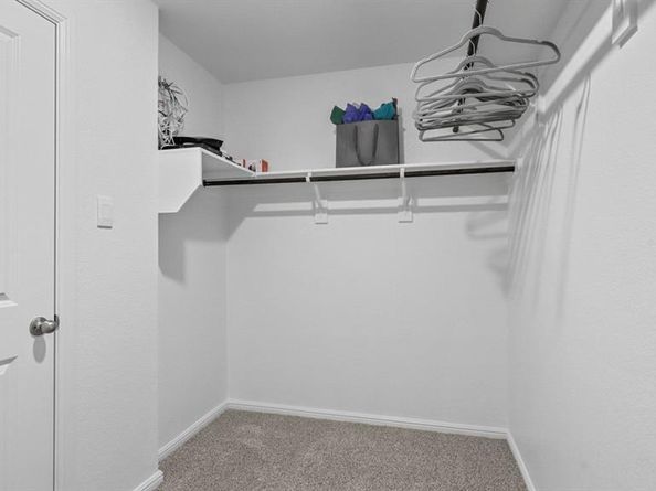 1757  GILLENS Avenue , Fort Worth Texas 76140
