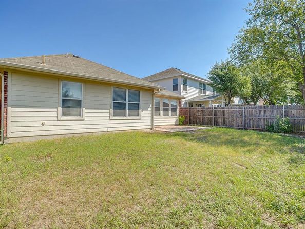 10149  Chapel Springs Trail , Fort Worth Texas 76116