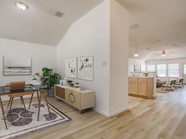 10149  Chapel Springs Trail , Fort Worth Texas 76116