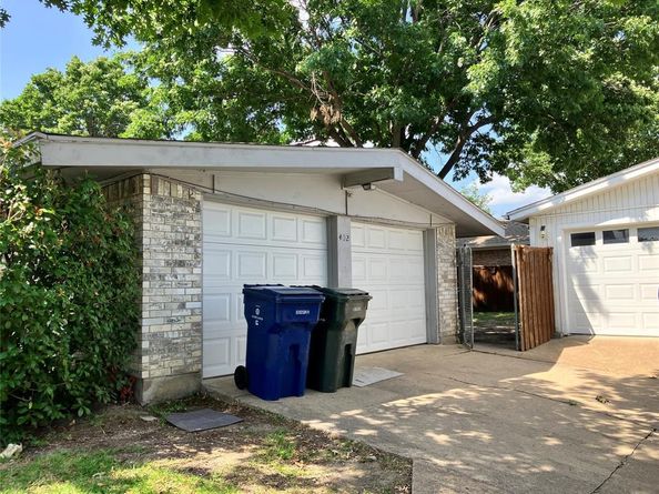 402  Duke Street , Garland Texas 75043