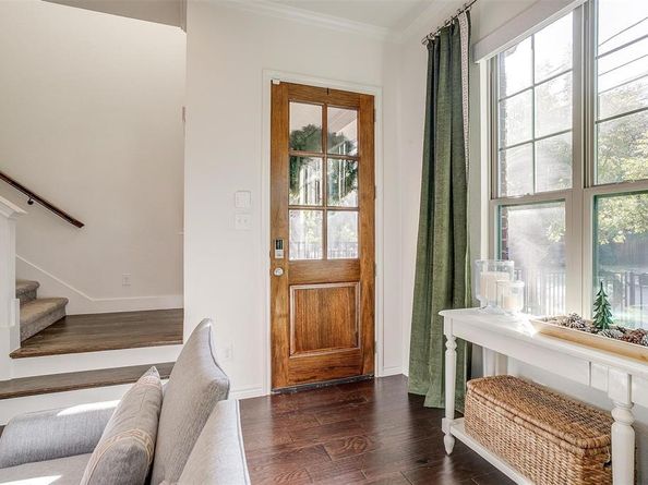 5122  Slate Street , Fort Worth Texas 76114