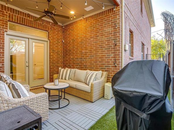 5122  Slate Street , Fort Worth Texas 76114