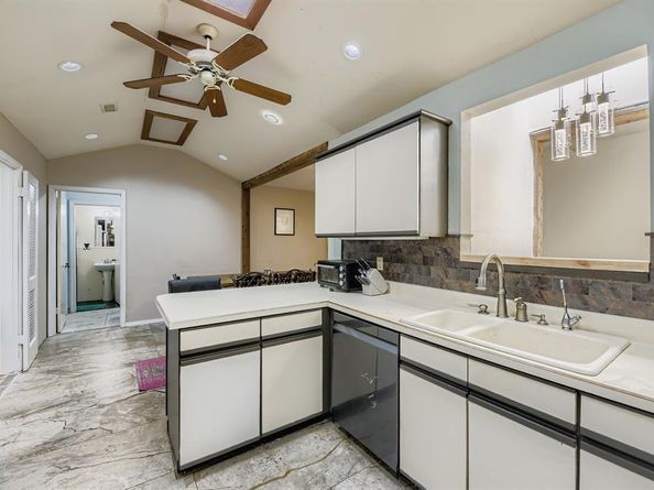 3415  Yellowstone Drive , Arlington Texas 76013
