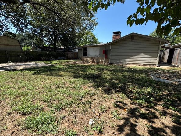 408  Simmons Drive , Hurst Texas 76053