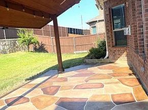 1020  Chickasaw Drive , Carrollton Texas 75010