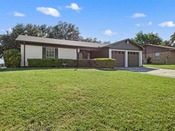 2601  Denbury Drive , Fort Worth Texas 76133