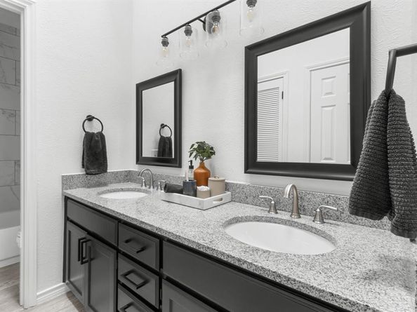4232  Mckinney Avenue , Dallas Texas 75205