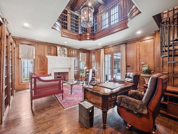 4210  Gloster Road , Dallas Texas 75220