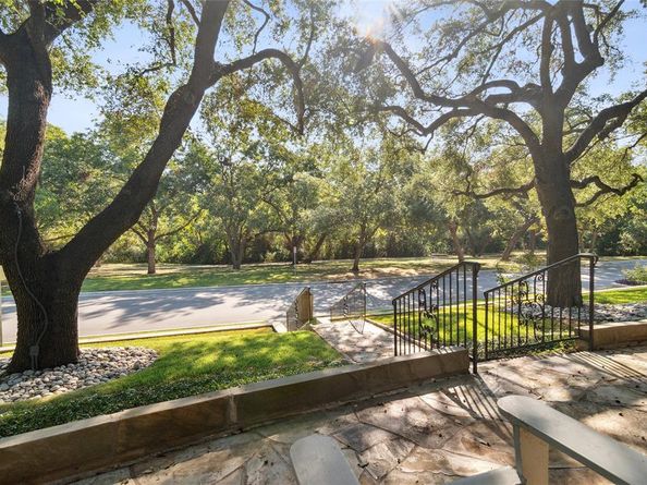 2513 W Prairie Creek Drive , Richardson Texas 75080