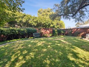 2513 W Prairie Creek Drive , Richardson Texas 75080