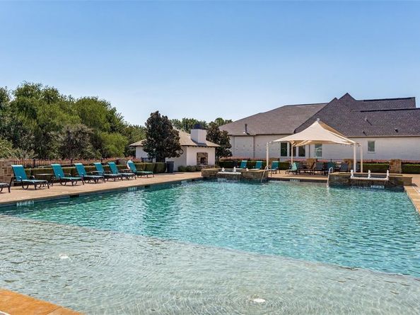 2424  Cardinal Boulevard , Carrollton Texas 75010