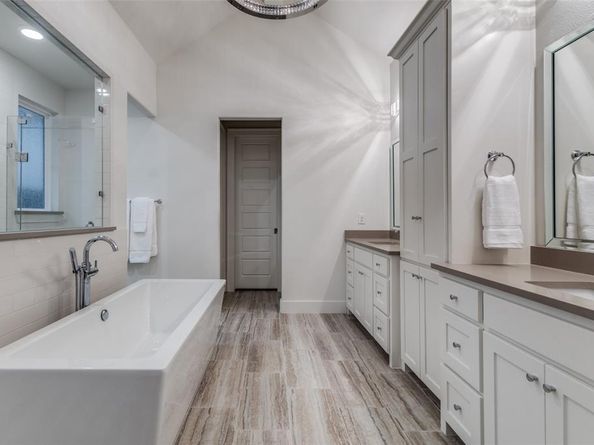 2424  Cardinal Boulevard , Carrollton Texas 75010