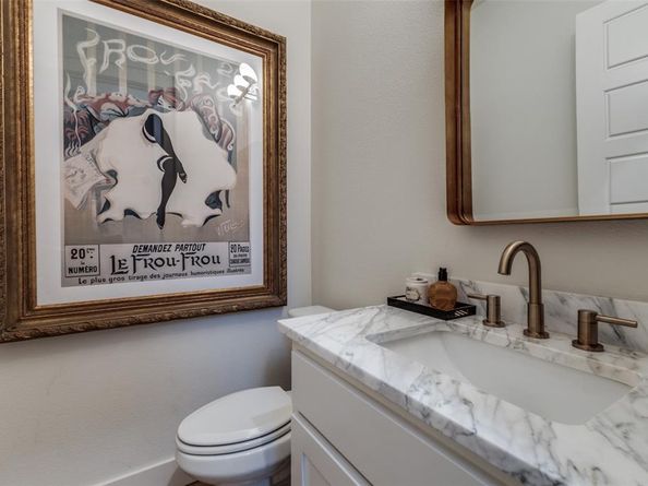 2424  Cardinal Boulevard , Carrollton Texas 75010