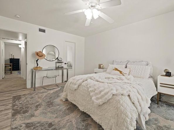 4100  Ridglea Country Club Drive  1401, Fort Worth Texas 76126