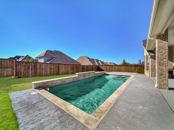 3117  Zenyatta Court , Celina Texas 75009