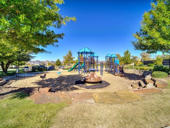 3117  Zenyatta Court , Celina Texas 75009