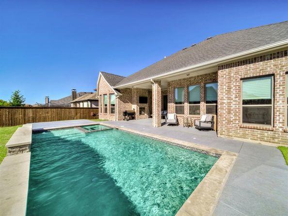 3117  Zenyatta Court , Celina Texas 75009