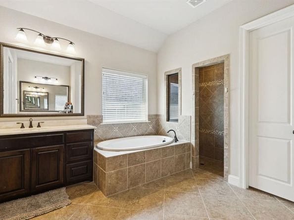 4261  Peppervine Lane , Prosper Texas 75078