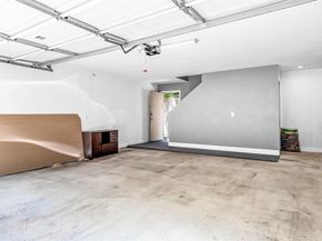 1215 N Bishop Avenue , Dallas Texas 75208