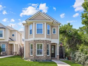 1215 N Bishop Avenue , Dallas Texas 75208