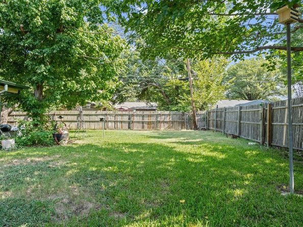 7501 S College Circle , North Richland Hills Texas 76180