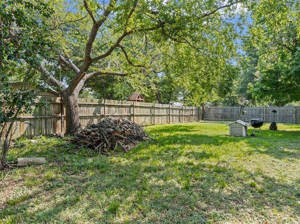 7501 S College Circle , North Richland Hills Texas 76180