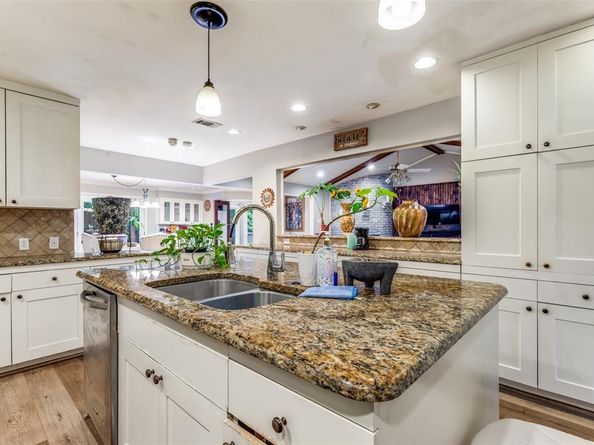 14148  Tanglewood Drive , Farmers Branch Texas 75234