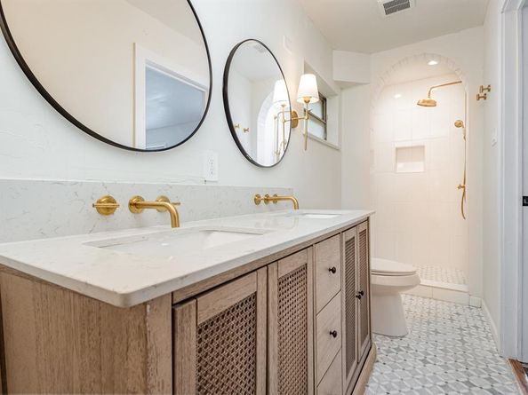 1539  Nokomis Avenue , Dallas Texas 75224