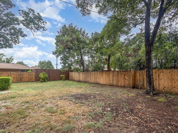 1539  Nokomis Avenue , Dallas Texas 75224