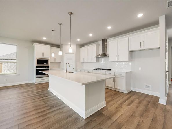 3129  Arthurdale Street , Celina Texas 75009