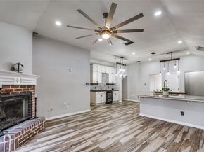 5005  Bradley Lane , Arlington Texas 76017