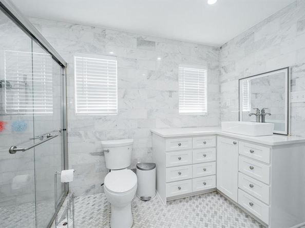 824  Carney Drive , Garland Texas 75041