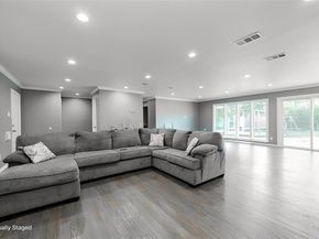 824  Carney Drive , Garland Texas 75041