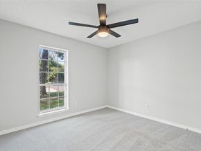 805 W Embercrest Drive , Arlington Texas 76017